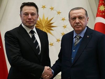 Dünya Kupası finalinde büyük buluşma: Cumhurbaşkanı Erdoğan Elon Musk ile sohbet etti