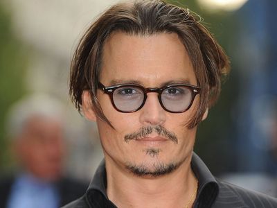 Dünya starı Johnny Depp Türkiye’de: Gazetecilere Türkçe cevap verdi
