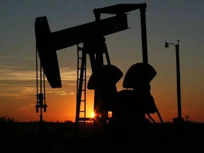 Dünya yeni krizle çalkalanıyor: Petrol akışını kesecek
