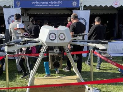 Dünyanın İlk Lazer Silahlı Dronu Eren!