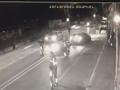 Dur İhtarına Uymadı Polisi vurdu!