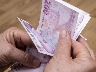 Düşük emekli maaşı alanlar dikkat: Bunları yaparsanız aylığınızı yükseltebilirsiniz