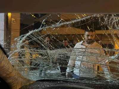 Duyanları görenleri şaşkına çeviren olay: Bursa’da araca at çarptı