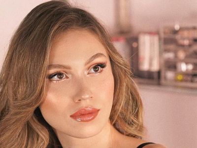 Duygu Özaslan Gündemi Sarstı!