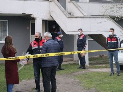 Düzce'de Bir Adam Kendisine Tecavüz Etmeye Çalışan Ev Arkadaşını Öldürdü