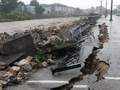 Düzce’de sel felaketi: 1000 araç tahliye edildi