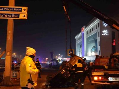 E-5 Karayolu’nda kabus gibi kaza: Çok sayıda kişi yaralandı