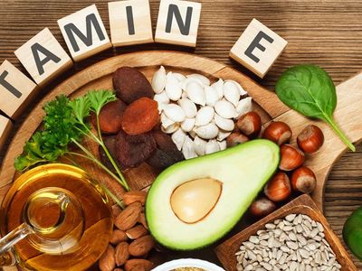 E vitamini hangi besinlerde bulunur, faydaları nelerdir? E vitamini eksikliği ciltte morarmalara yol açıyor 