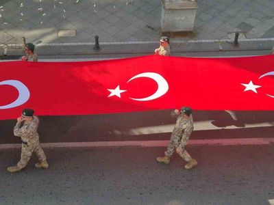 Gaziler Günü'nde Tekirdağ'da coşkulu anma yürüyüşü
