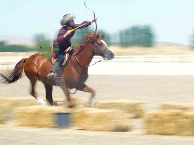 Malazgirt'te geleneksel atlı okçuluk finali coşkusu yaşandı