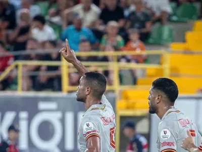 Göztepe, Süper Lig'de galibiyet yüzü göremeden son sırada kalmaya devam ediyor