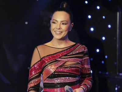 Ebru Gündeş'in aşk yaşamaya başladığı sevgilisini ünlü fenomen Şeyma Subaşı'na kaptırdı!