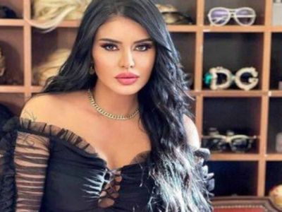 Ebru Polat sosyal medyayı salladı! Magazin gündemine bomba gibi düştü! İç çamaşırlı cesur pozu ile takipçilerini mest etti!