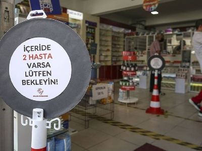 Eczaneler kaçta açılıyor, kaçta kapanıyor? 2022 eczaneler hangi günler açık? 2022 Eczane çalışma saatleri