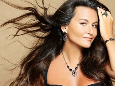 Eda Taşpınar'ın tangalı cesur paylaşımı Instagramı salladı