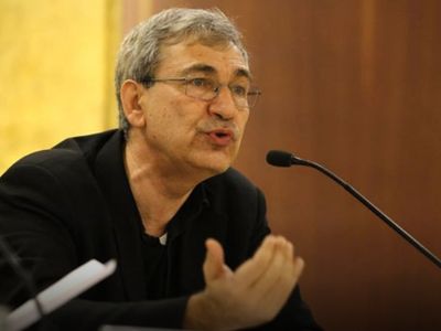 Edebiyat Dünyasında Heyecan Yaratan Paylaşım: Orhan Pamuk’un Yeni Kitabı Geliyor