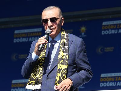 Edirne mitinginde coşkuyla karşılanan Başkan Erdoğan önemli açıklama: Yatırımlarda yeni dönem başlıyor