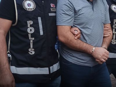 Edirne’de FETÖ operasyonu: Kaçış hazırlığındaki şüpheliler sınırda yakalandı