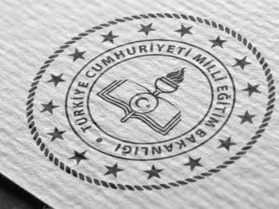 Eğitimde yenilik rüzgarı: MEB'in 2023-2024 dönemine damga vuran düzenlemeleri!