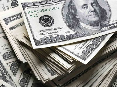 Ekonomi uzmanından dikkat çeken açıklama: Doların düşeceği tarihi duyurdu