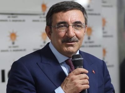 Ekonomi zirvesi yeni döneme başlıyor: İlk toplantı bugün yapılacak