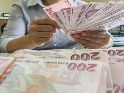Emekli için kritik görüşme başlıyor: En düşük maaş 12 bin TL mi olacak?