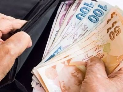 Emekli maaşı 8 yıl sonra kesildi: 205 bin lira borcu olduğunu öğrenince şok geçirdi