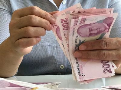 Emekli maaşına Cumhurbaşkanı Erdoğan dokunuşu: Seyyanen zam düzenlemesi bugün Meclis’e gelecek
