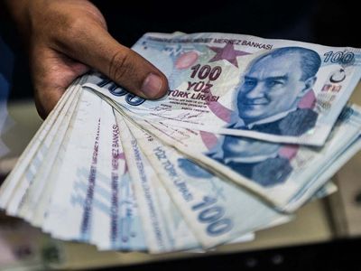 Emekli promosyonlarına zam! Emeklilere karşılıksız 5.250 TL ödeme yapılacak