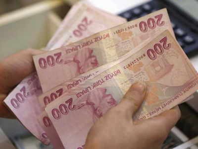 Emekli ve memurun enflasyon zammı ne olacak? Detaylar netleşmeye başladı: Gözler Perşembe günü açıklanacak olan enflasyon oranlarında
