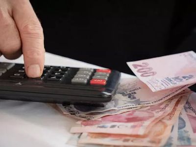 Emekliler dikkat! Dolandırıcılar bu sefer emeklileri hedef aldı: Bankaların ismini kullandılar!