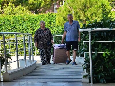 Emekliler için ücretsiz tatil keyfi başladı: KYK yurtları yaz bitene kadar bedava olacak