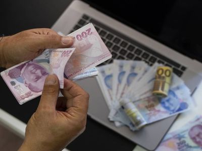 Emeklilere 5 bin TL ikramiye ne zaman yatacak? Cumhuriyet ikramiyesi 29 Ekim’de yatacak mı? 2023 Cumhuriyet ikramiyesi ödeme tarihleri