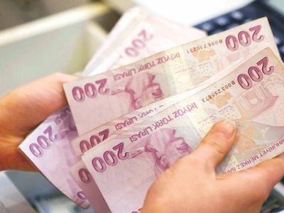 Emeklilere çifte maaş müjdesi: Aylıklarda kesinti olmayacak