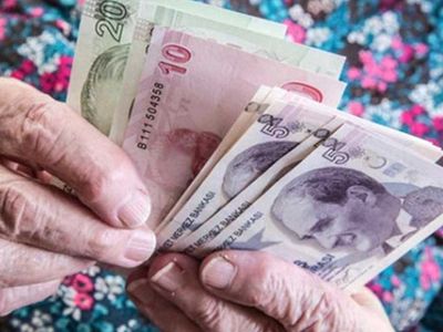 Emeklilere müjde: Ev almak isteyenlere 100 bin TL kredi imkanı! Günlük ihtiyaçlar için 40 bin TL anında nakit ödeme yapılacak!