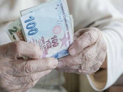 Emeklilere müjdeli haber geldi! Emekli maaşlarına ek 3 bin TL ödeme yapılacak