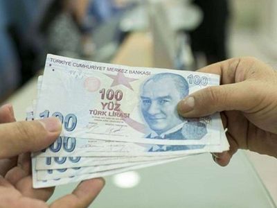 Emeklilik maaşına ne kadar kesinti olacak? EYT formülleri nelerdir? Emeklilikte yaşa takılanlar için formüller sıralanmaya başladı!