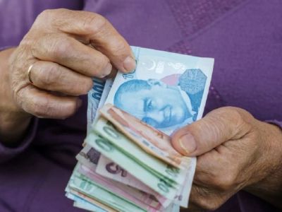 Emeklilikte köklü değişim: 1999-2008 arası sigortalılara yeni adımlar atılıyor!