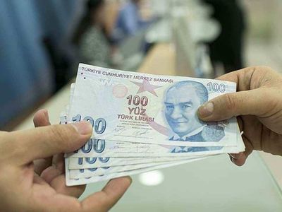 Emekli'ye çifte bayram! 2.400 TL ödemeler onayı aldı...