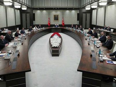 Emekliye ikramiye artacak mı? Milyonların gözü Kabine'den çıkacak müjdede!