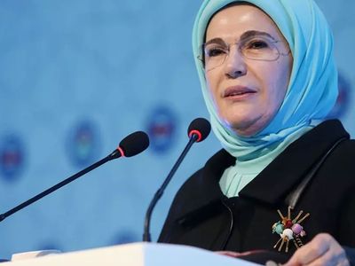 Emine Erdoğan'dan 'Dünya Sigarayı Bırakma Günü’ mesajı: Gençlerimizi zehir esaretinden kurtarmalıyız!