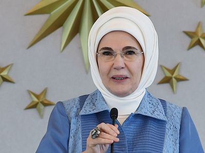 Emine Erdoğan'dan Sevindirici Açıklama: Koronavirüs İzolasyon Sürecini Tamamladım!