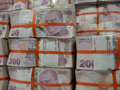 En düşük emekli maaşı alanlar dikkat: Zam tarihi belli oldu