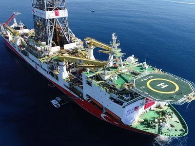 En gelişmiş sondaj gemisi TPAO Cebelitarık'tan geçti! Görevine başlıyor, doğal gaz aramalarında yeni boyut kazandıracak