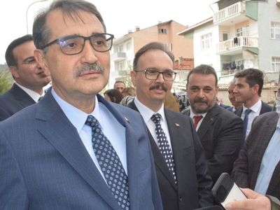 Enerji ve Tabii Kaynaklar Bakanı Fatih Dönmez Kılıçdaroğlu'na sert çıktı: Ülkeyi karanlığa sürükleyenler nasıl aydınlığa kavuşturacak merak ediyorum!