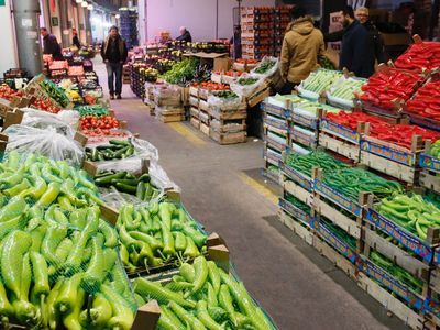 Enflasyon, en çok mutfakta hissediliyor! Sebze ve meyvelerin fiyatları cep yakıyor