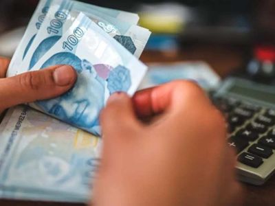 Enflasyon tahminlerinde zamlar netleşiyor: Memur ve emeklilerin zam artış oranı yüzde 41'e yaklaştı!
