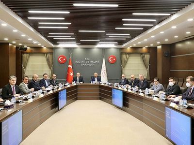 Enflasyonla mücadeleye devam! İşte Fiyat İstikrarı Komitesi'nden çıkan kararlar..