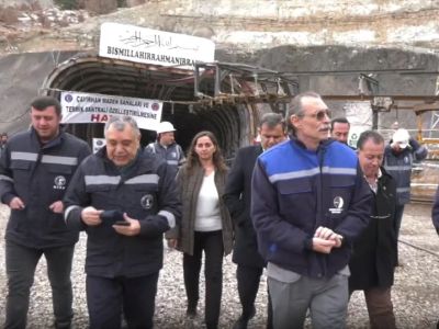 Erdal Beşikçioğlu'ndan madencilere destek