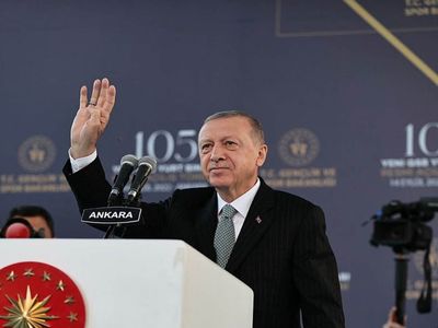 Erdoğan’dan öğrenciler sevindiren haber: Yurtlarda ücret değişmeyecek